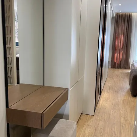 شقة Modern In *