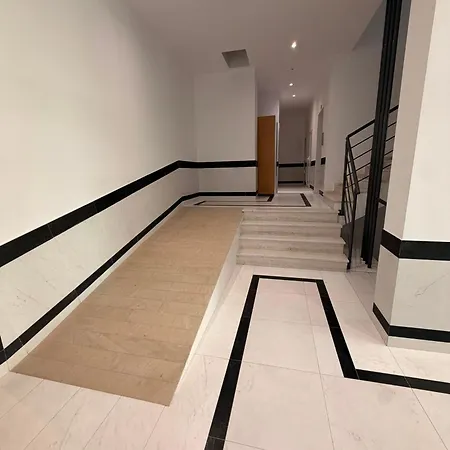 Modern In * Vlorë